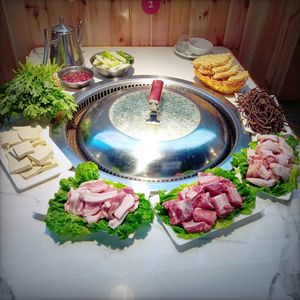 Liang Yan Big Pot Table (Quludong Shengfei City Store)