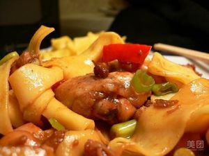 Western Big Plate Chicken (Yongping Road Branch)