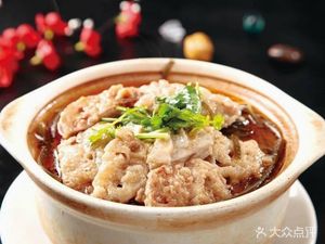 Fenglinfang Crossing Bridge Rice Noodles · Braised Chicken (Yongwei Nan Yue Fu Yuan Store)