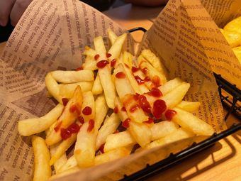 Zhijuanjuan Pizza (Guotai Road Branch)