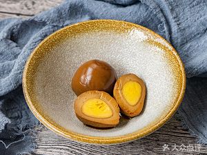 Yishi Xian Taiwan Braised Rice Bowl