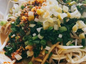 Jinhuan Hot Dry Noodles (Longhai North Third Street Courtyard Branch)