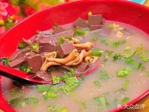 Nourishing Blood Soup with Chicken (Caiyuan Road Store)