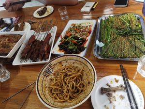 Mr. Sun's Dan Dan Noodles