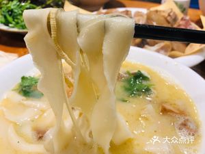 Baiwei He Mushroom Flavor Noodles & Henan Home-style Cuisine (Henan TV Station Store)
