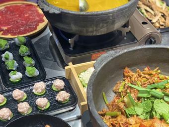 Qian Meier Yu - Guizhou Sour Soup with Corn and Tofu Hot Pot (Sheng Fei City Branch)