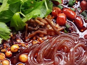 Xinjiang Fried Rice Noodles