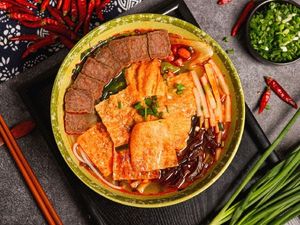 Zuo Luo Luo Luosifen (Gongren Road Branch)