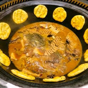 Earth Pot Era (Zhongmu Branch)