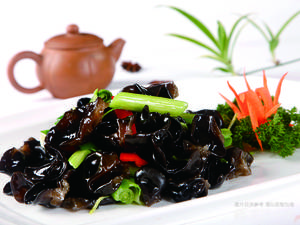 Lao Di Fang Xinyang Local Cuisine (Zhongyi Akadia Store)