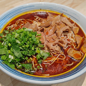 Old Xiangyang Beef Noodles · Beef Offal Pot (Xiangsheng Street Branch)