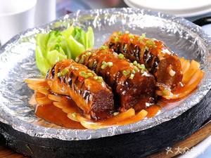 Manjie Xiang Crossing Bridge Rice Noodles & Braised Chicken Rice (Xixinlan Store)