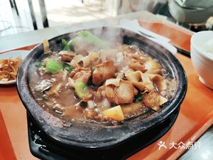 Bai Wan Xiang Braised Chicken Rice (Guanghua Road Store)