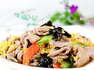 Changwu Crispy Pork Dish Sichuan Restaurant (Sanqiao Branch)