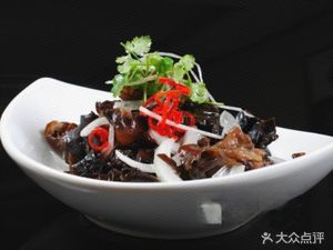 Skewer Grilled Meat with Frog and Fish