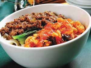 Tiedan Chicken Soup Knife-Cut Noodles (Beiguan Zhengjie Branch)