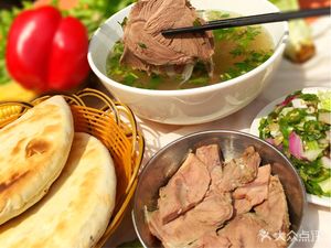 Zheng Hong Xiang · Chengcheng Water Bowl Lamb (Chengcheng Style)