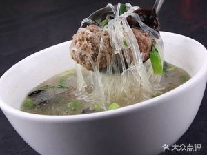 Yingxin Old Tongguan Meat Bun (Lishe Spring Branch)