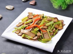 Memories of the Pot Fragrant Rice and Noodles