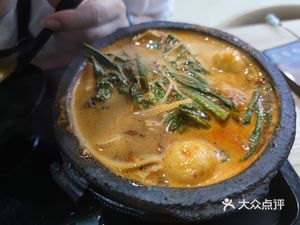 Nan Zai Old Clay Pot