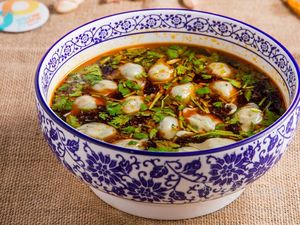 Old Wu's Lamb and Mutton Soup with Flatbread (Changba Third Road Branch)