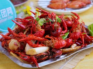 Er Dang Jia Paper-wrapped Fish Barbecue (Beixuzhai Store)