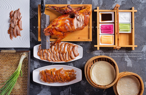 Yufuzhong Shou Beijing Roast Duck (Ouloba Town Store)