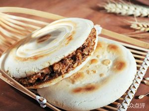 Yuan Shifu腊汁肉夹馍 (Caotan 6th Road Branch)