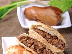 Remember the Old Tongguan Meat Bun (Jiarun Bizeyuan Branch)