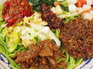 Lan Family Spinach Noodles (Xujing Chongsheng Garden Store)