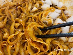 Tie Dan Knife-Sliced Noodles and Pottery (Beichen Road Store)
