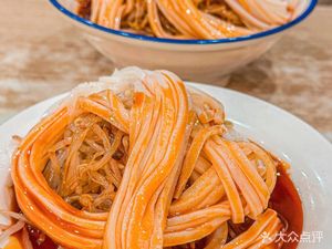 Qin Town Guo Family Rice Noodles (Fengcheng Courtyard 1st Phase 4 Building Store)