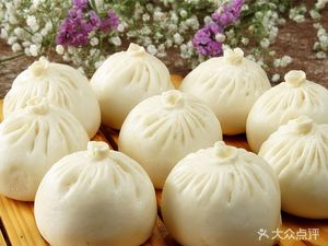 Shichen Baozi (Mingjing Jiuhe Yuan Jinxiuyuan Store)