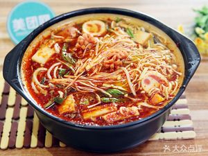 Crossing the Bridge Rice Noodles (Fengcheng First Road Store)