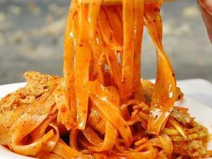 Famen Temple Hand-Rolled Rice Noodles (Former Han City Wool Market No. 5) (Hancheng South Road...)