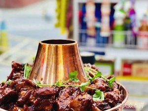 Yuanyuan Hot Pot Chicken