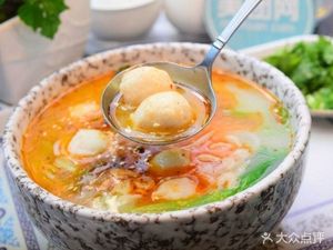 Yipin Qianli Xiang Wonton King (Hongguang Road Store)