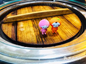 Family Big Pot Table (Railway Vocational College Store)