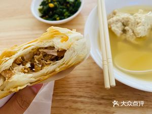 Xiao's Hot Rice Noodles (Hengda Yujing East District Branch)
