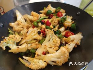 Grandmother Bridge Sichuan Cuisine (Qianliu Community Store)