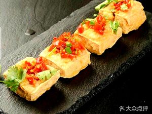 Yipin Xiang Stinky Tofu and Grilled Cold Noodles (Xincheng Branch)