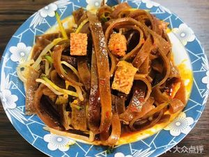 Yan'an Hand-Rolled Rice Noodles