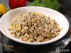 丁丁酸菜炒米