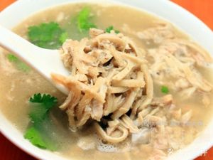 Old Three Beef and Lamb Soup with Flatbread (Quwan Street Branch)