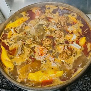 A Xu Ji Earth Pot Braised Beef