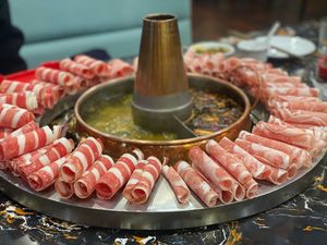 Shu Meng Yang Fu Copper Pot Hotpot