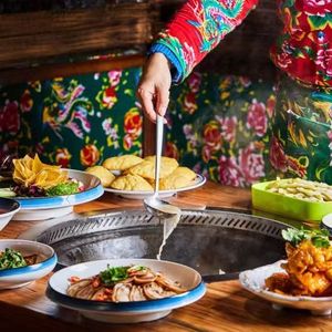 Bingcheng Da Dongbei Iron Pot Stew (Xiyings Road Branch)