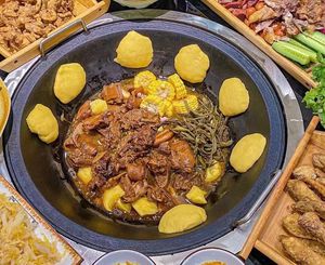 蒋道金铁锅炖(华著中城店)