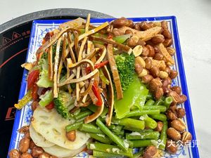 Pingliang Delicacies (Haile Bao Hai伦 International West District Store)