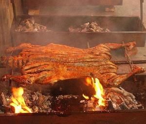 Huoyun Mountain Roast Whole Lamb (Wujialing Branch)